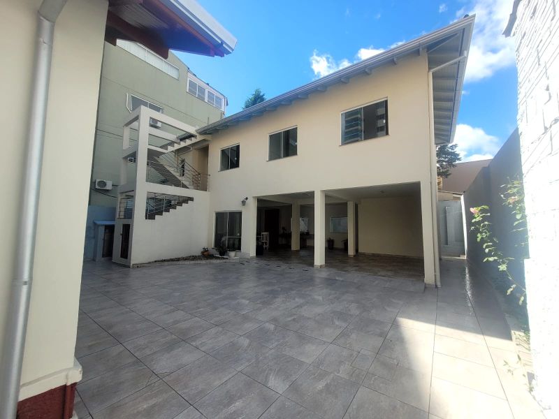 Apto 2 quartos  no bairro CENTRO em LAGES