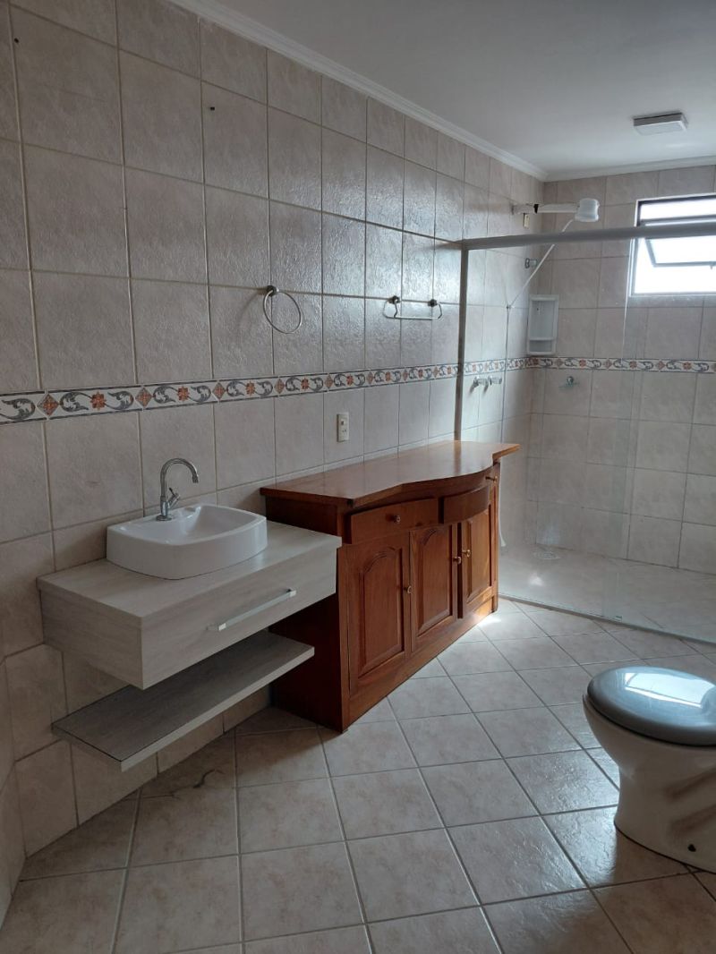 Apto 3 quartos  no bairro CENTRO em LAGES