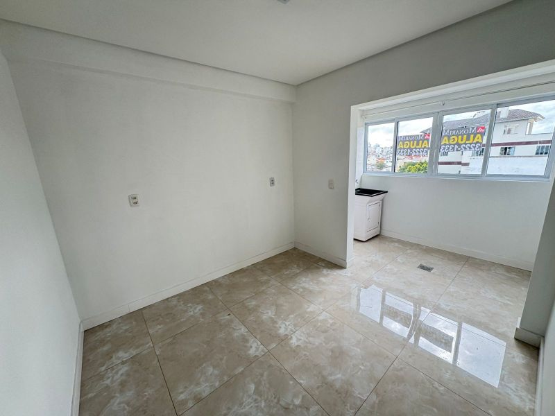 Apto 2 quartos  no bairro SANTA RITA em