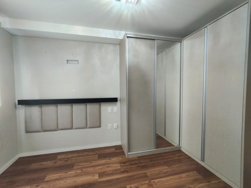 Apto 2 quartos  no bairro CENTRO em LAGES