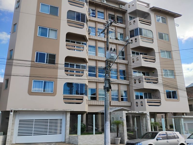 Apto 3 quartos  no bairro CENTRO em LAGES