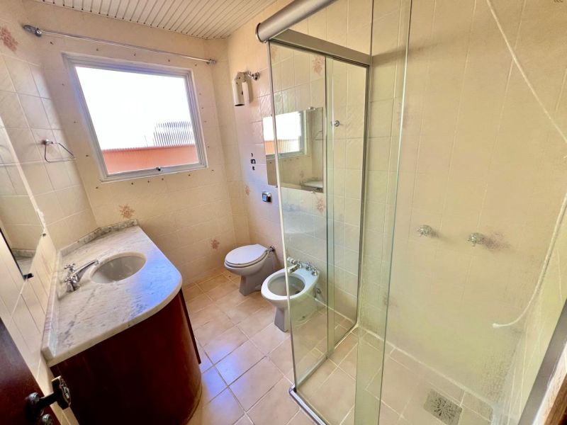 Apto 3 quartos  no bairro CENTRO em LAGES