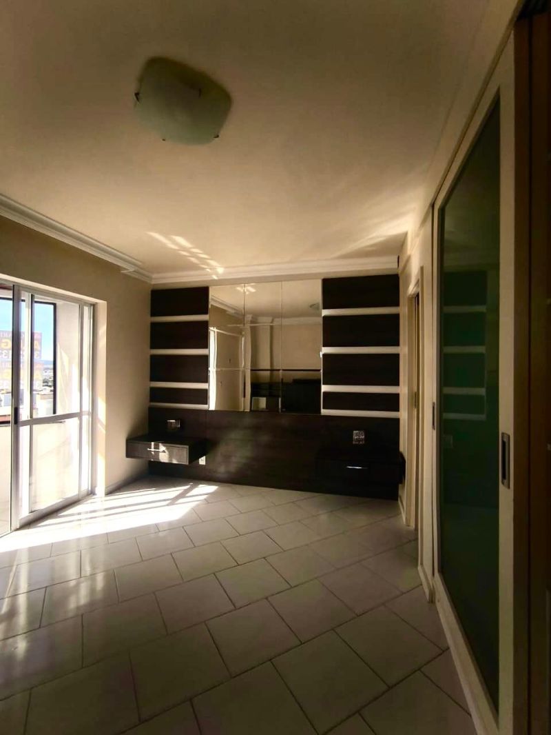 Apto 3 quartos  no bairro CONTA DINHEIRO em