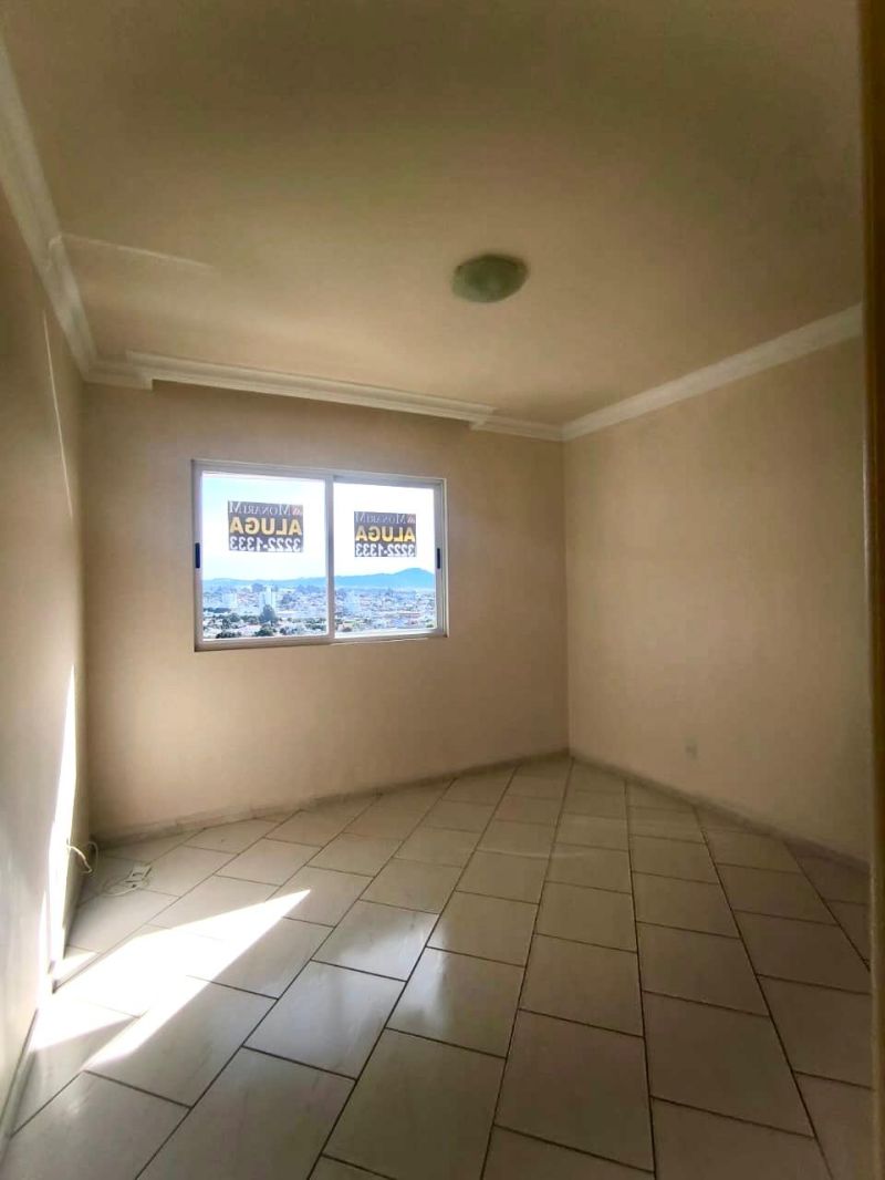 Apto 3 quartos  no bairro CONTA DINHEIRO em