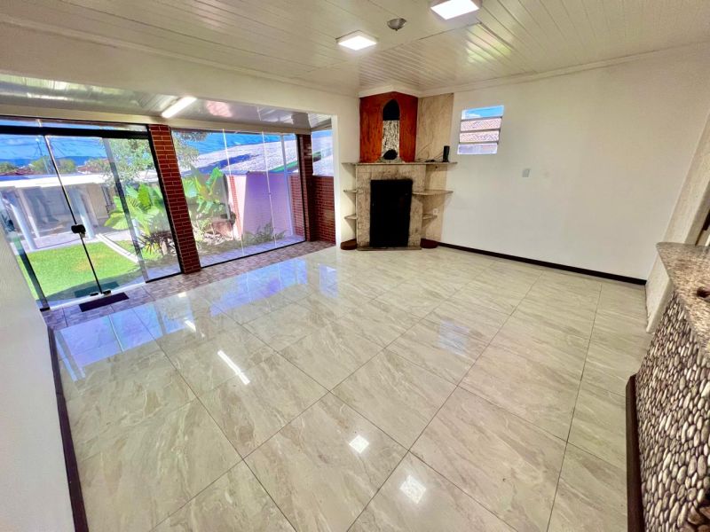 Casa 2 quartos  no bairro FREI ROGÉRIO em LAGES