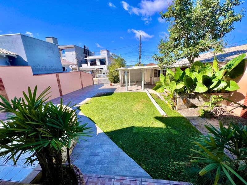 Casa 2 quartos  no bairro FREI ROGÉRIO em LAGES