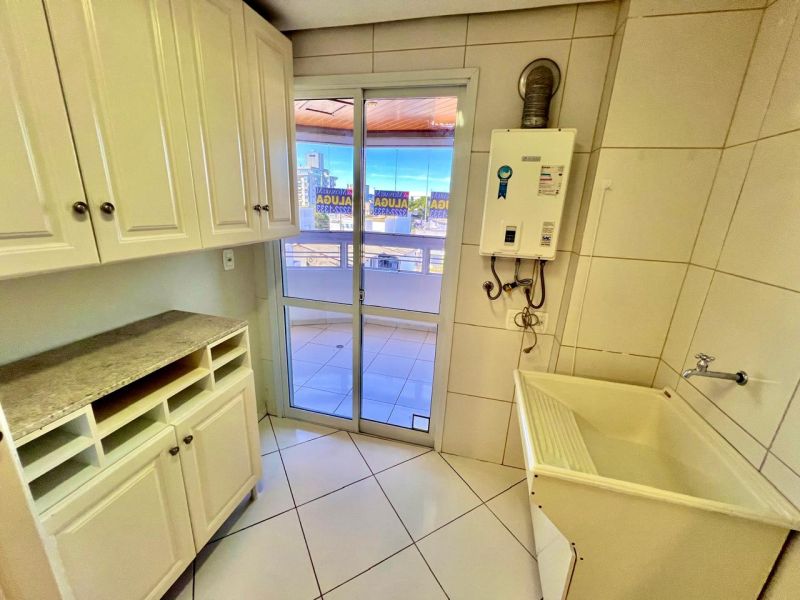 Apto 2 quartos  no bairro CENTRO em LAGES