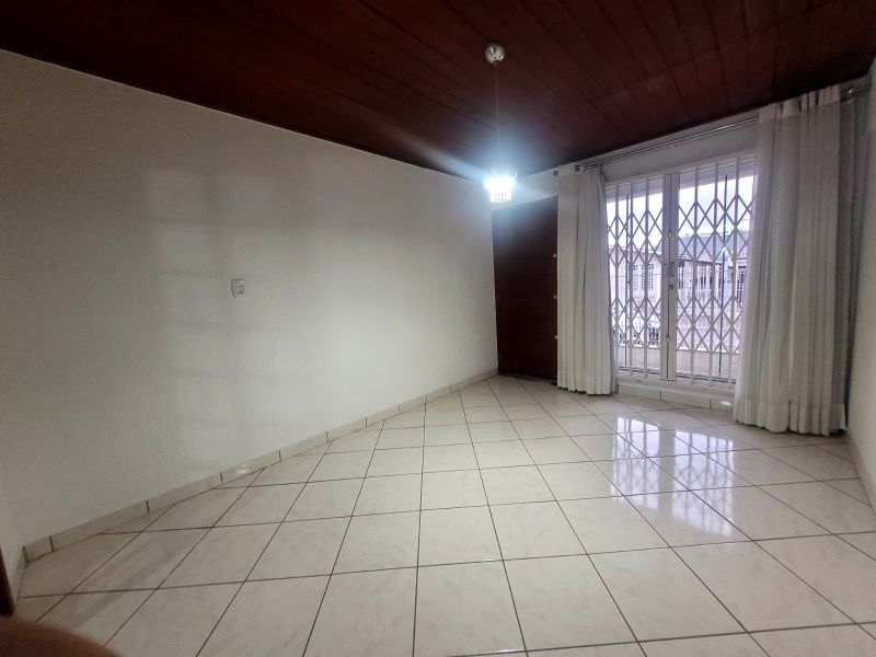 Casa 2 quartos  no bairro SANTO ANTÔNIO  em