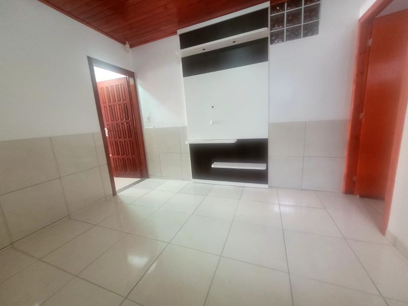 Casa 2 quartos  no bairro SANTO ANTÔNIO  em