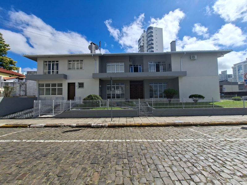 Sala no bairro CENTRO em LAGES