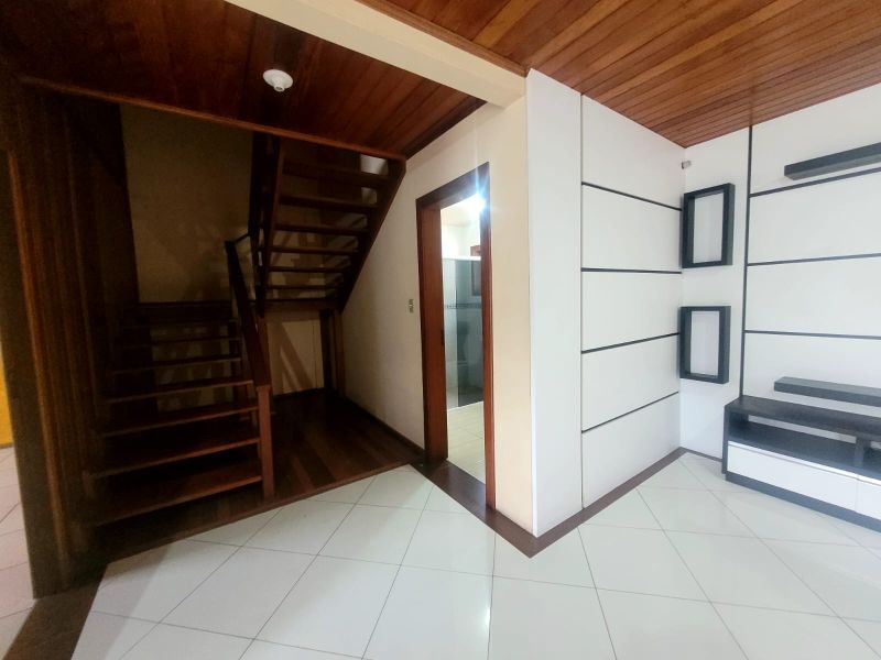 Casa 3 quartos  no bairro COPACABANA em