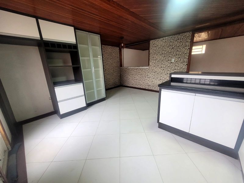 Casa 3 quartos  no bairro COPACABANA em
