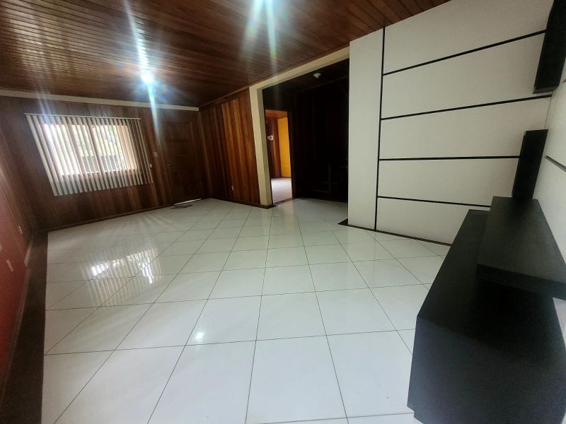 Casa 3 quartos  no bairro COPACABANA em