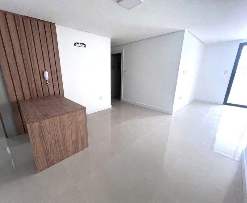 Apto 2 quartos  no bairro CORAL em LAGES