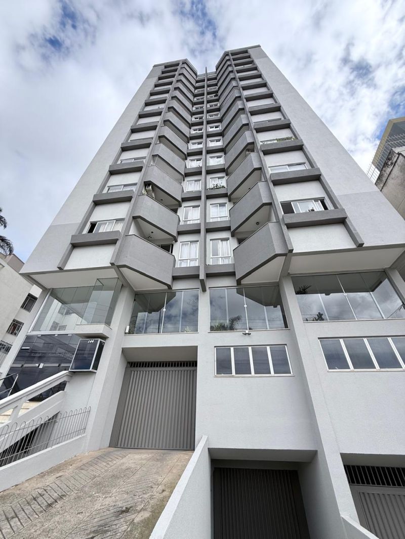 Apto - Centro - Lages
