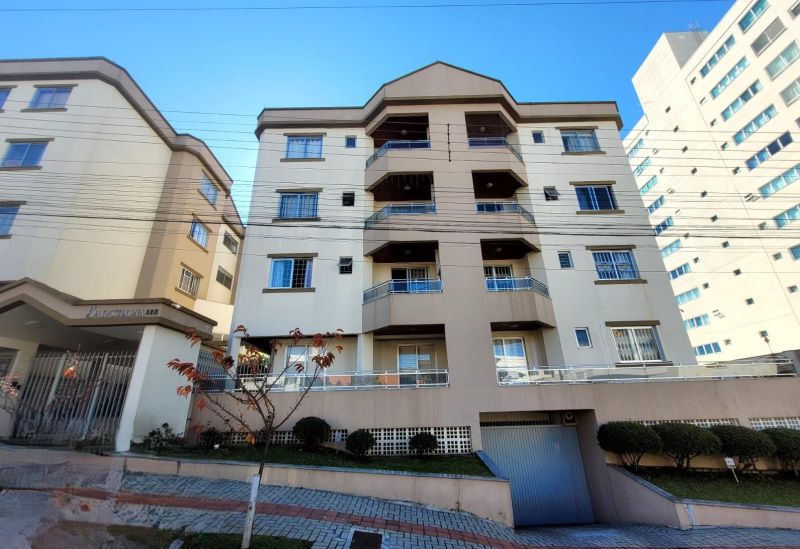 APARTAMENTO - Centro - Lages