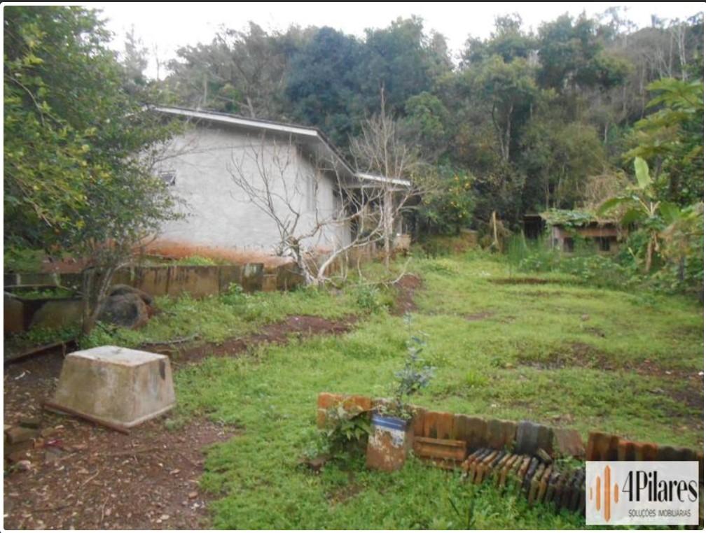 CASA 2D no bairro Centro em Muçum