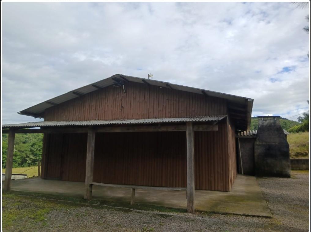 CASA 2D no bairro Interior em Muçum