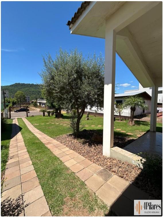 CASA 4D no bairro Centro em Muçum