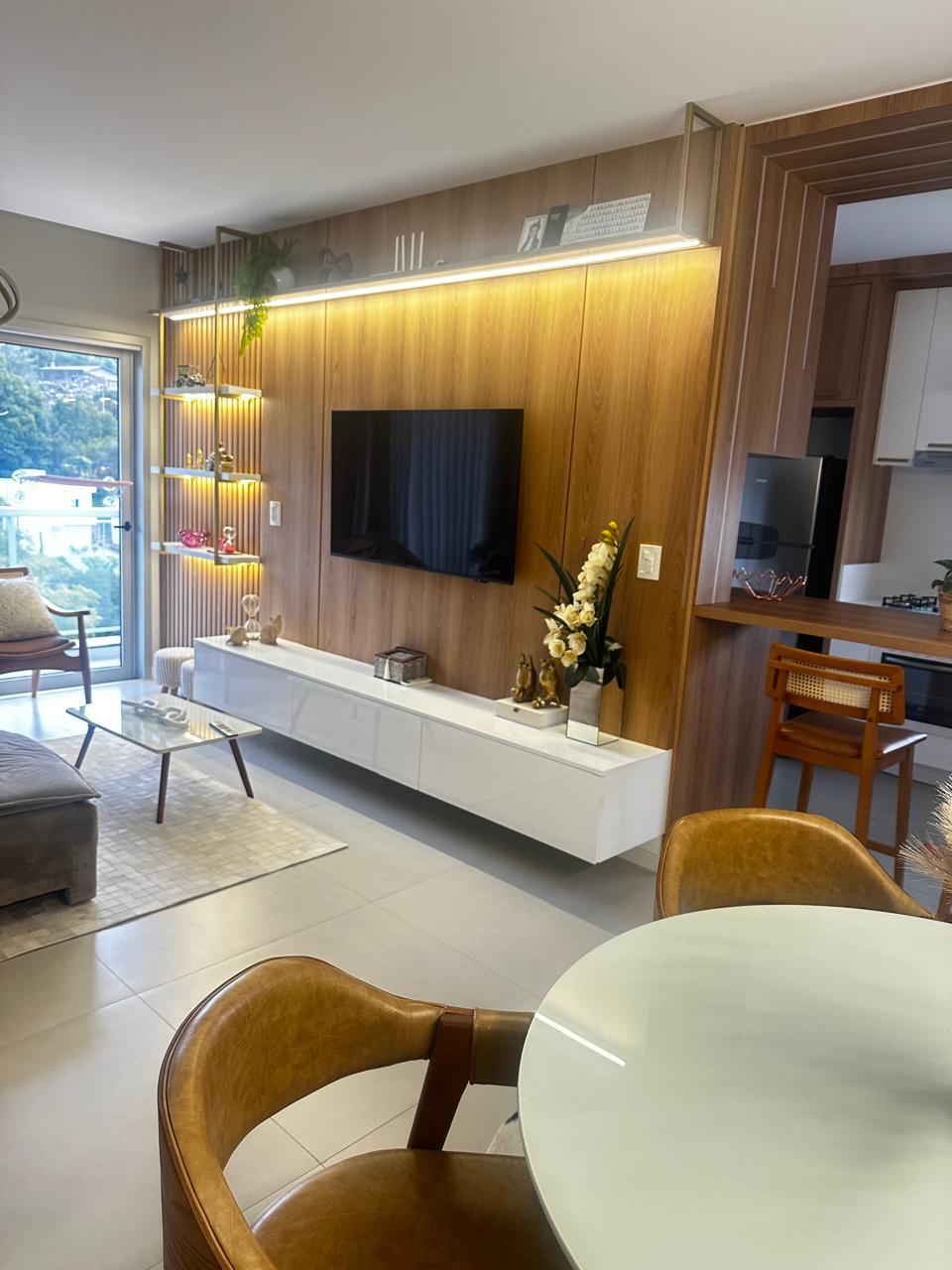 Maravilhoso apartamento na Pe. Anchieta, iluminado, semi mobiliado!