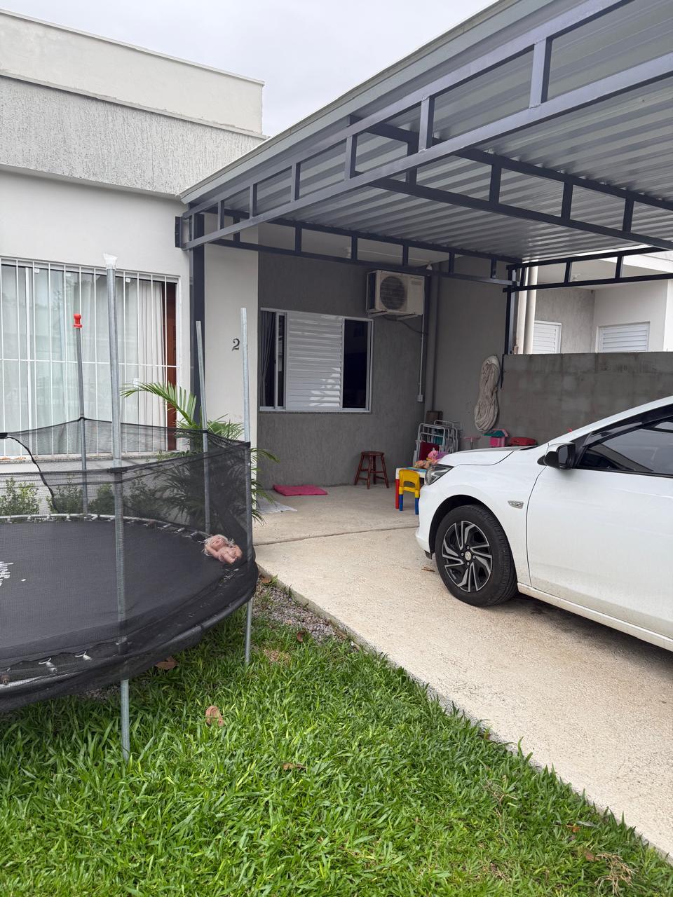 Casa Geminada com 2 dormitórios bairro Lambari