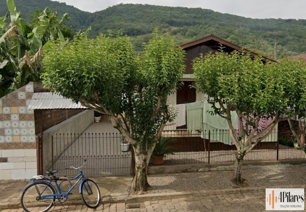 CASA 2D no bairro Centro em Muçum
