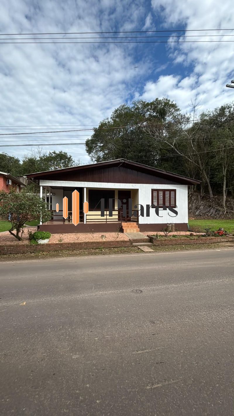 CASA 3D no bairro IINTERIOR em ENCANTADO