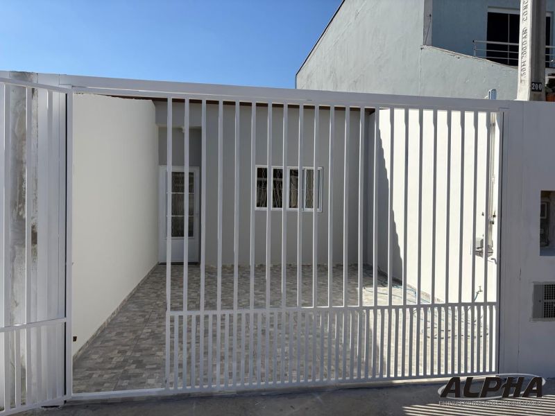 Casa nova, trrea na Vila Progresso!