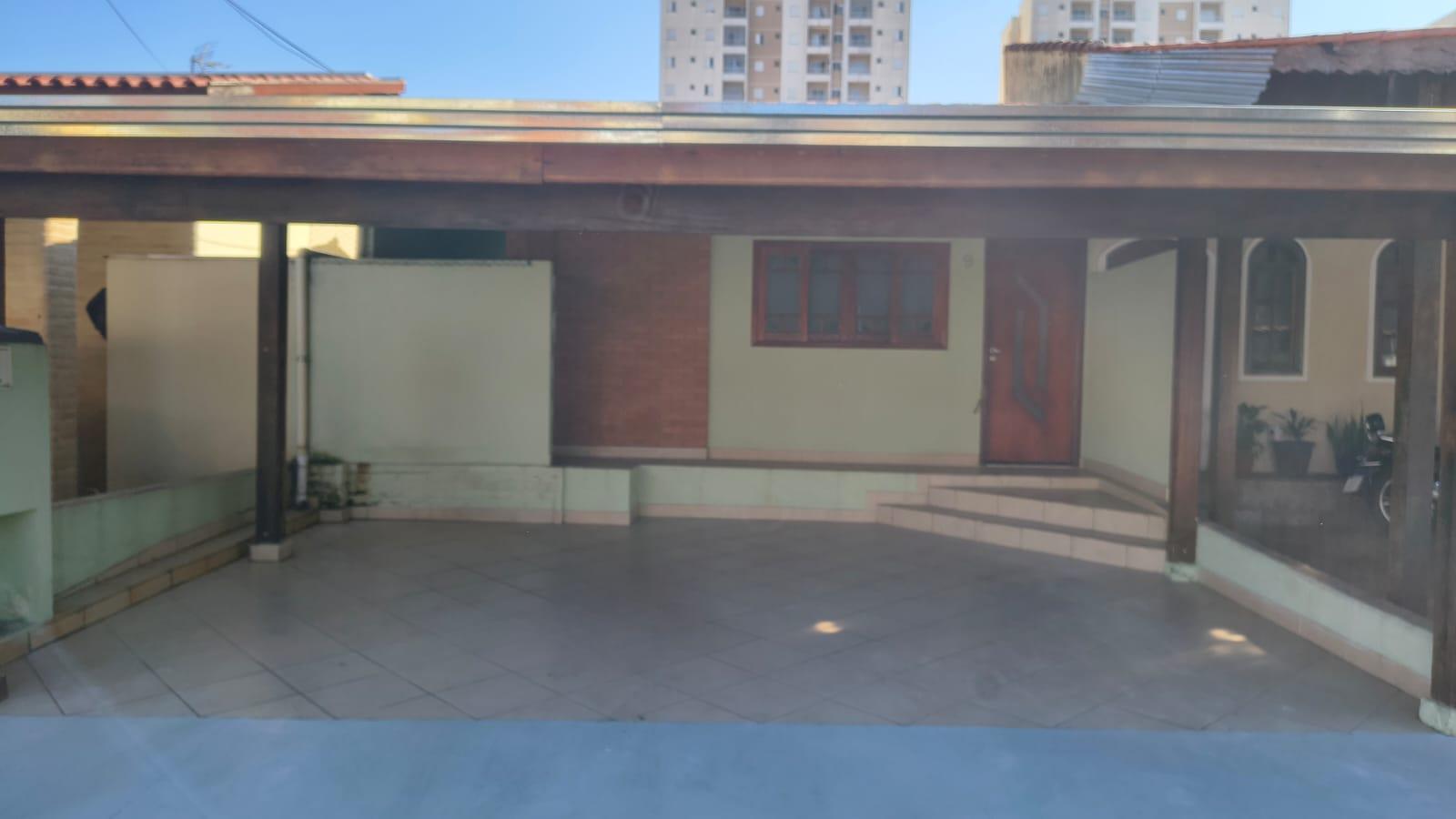 CASA 2D no bairro WANEL VILLE em SOROCABA