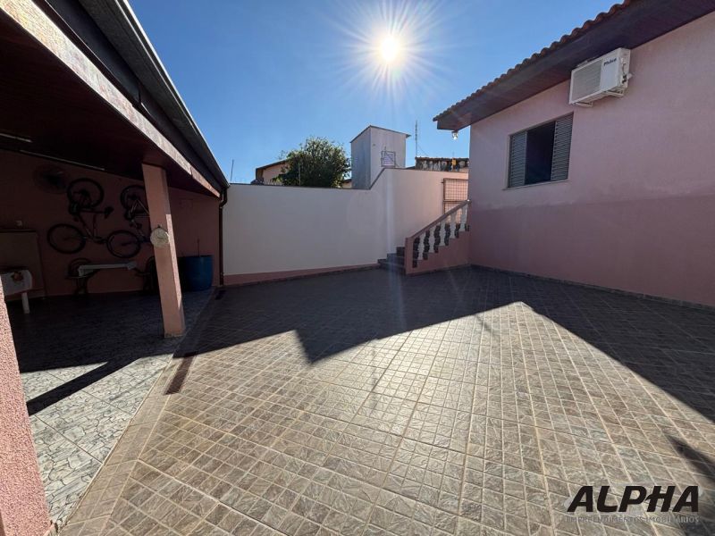 CASA 3D no bairro JARDIM LEOCÁDIA em SOROCABA