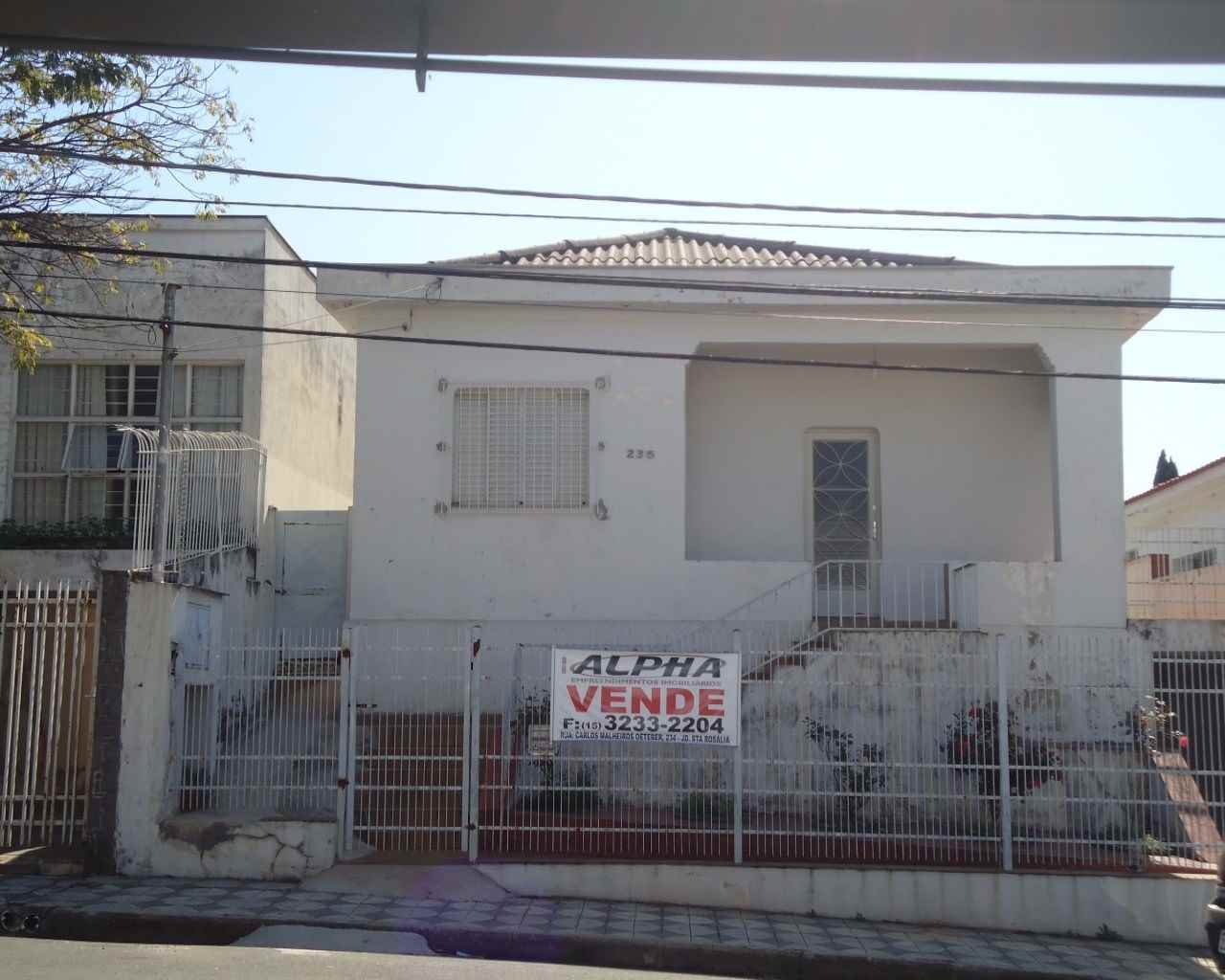 CASA 4D no bairro JARDIM SANTA ROSÁLIA em SOROCABA