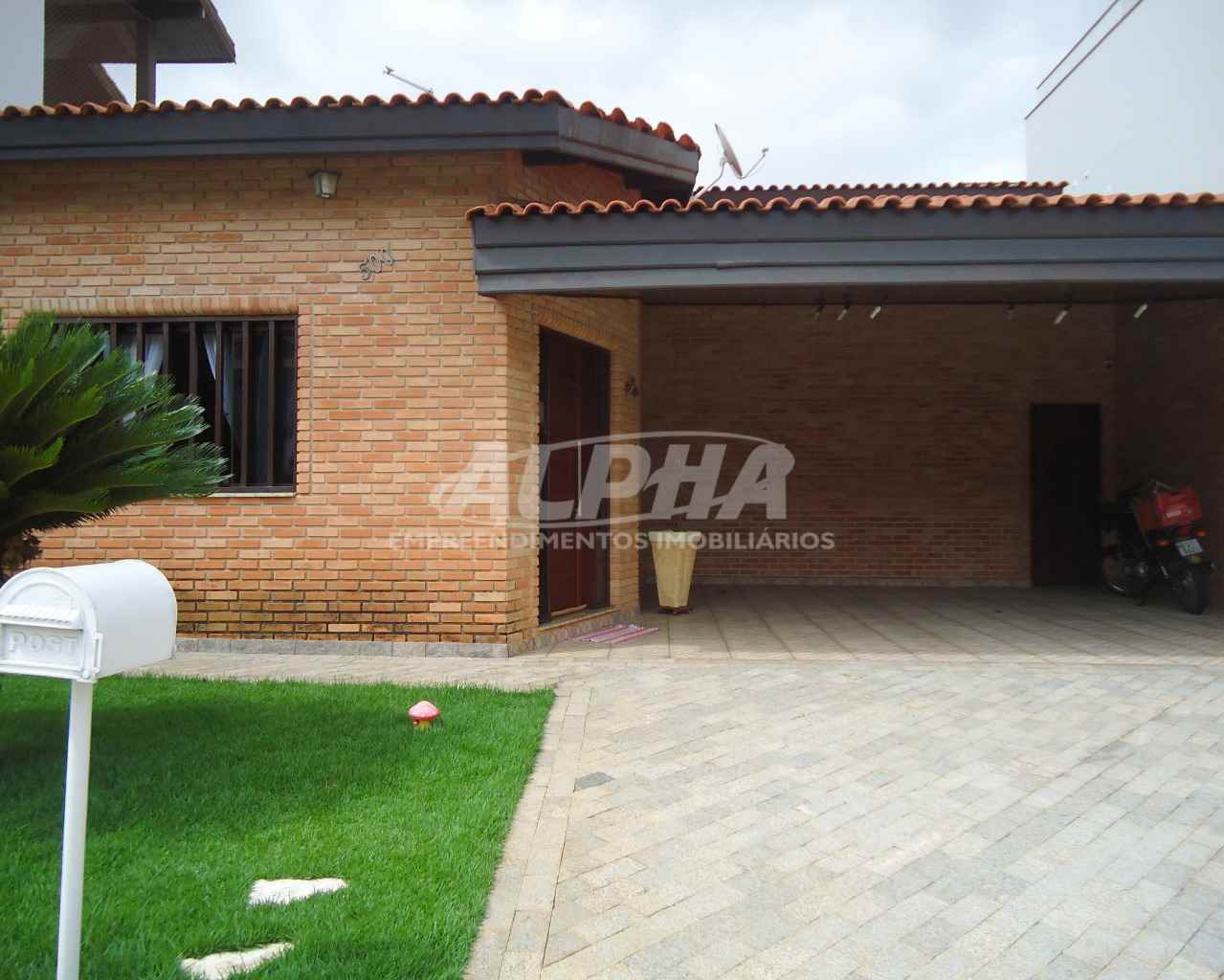 CASA 3D no bairro JARDIM IBITI DO PAÇO em SOROCABA
