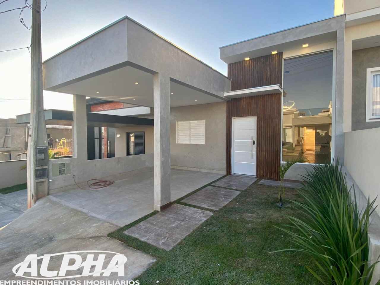 CASA 3D no bairro HORTO FLORESTAL em SOROCABA