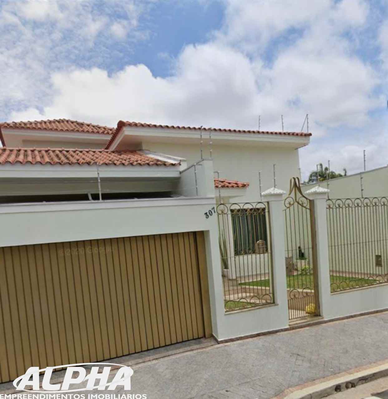 CASA 4D no bairro JARDIM SANTA ROSÁLIA em SOROCABA