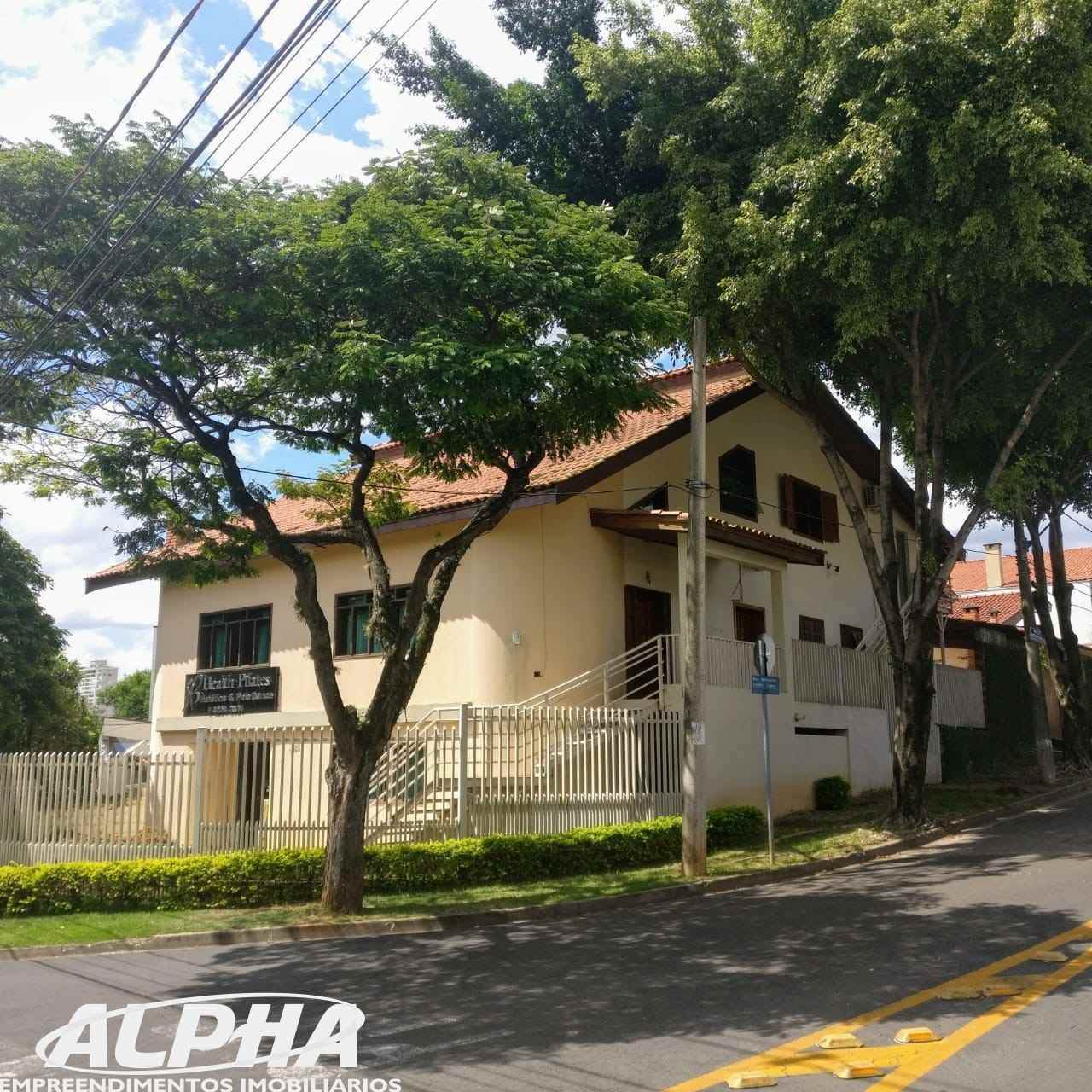CASA 6D no bairro PARQUE CAMPOLIM em SOROCABA
