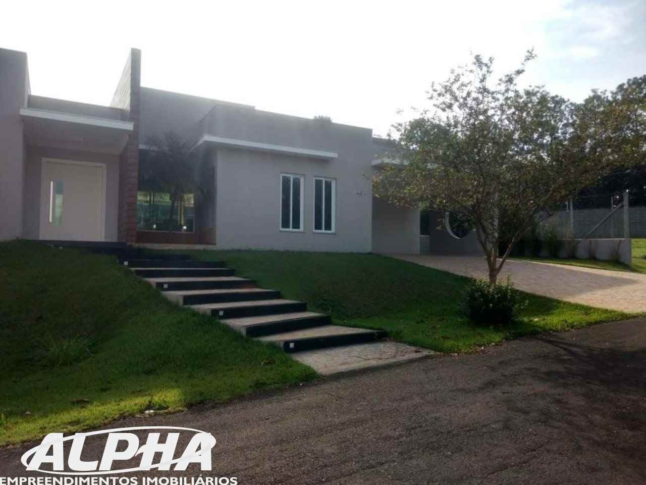 CASA 4D no bairro CAGUASSU em SOROCABA