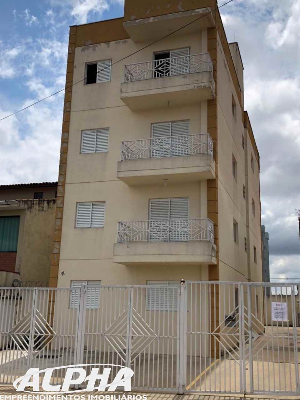 APARTAMENTO 2D no bairro JARDIM LEOCÁDIA em SOROCABA