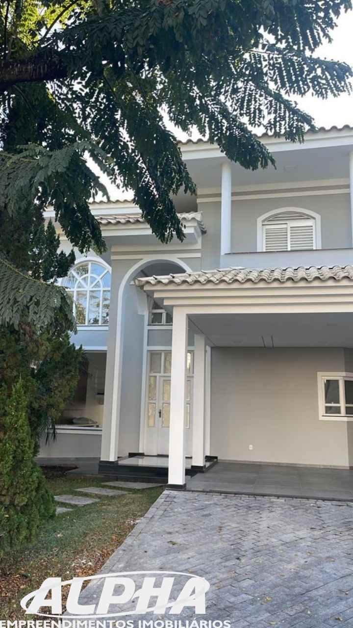 CASA 4D no bairro PARQUE CAMPOLIM em SOROCABA