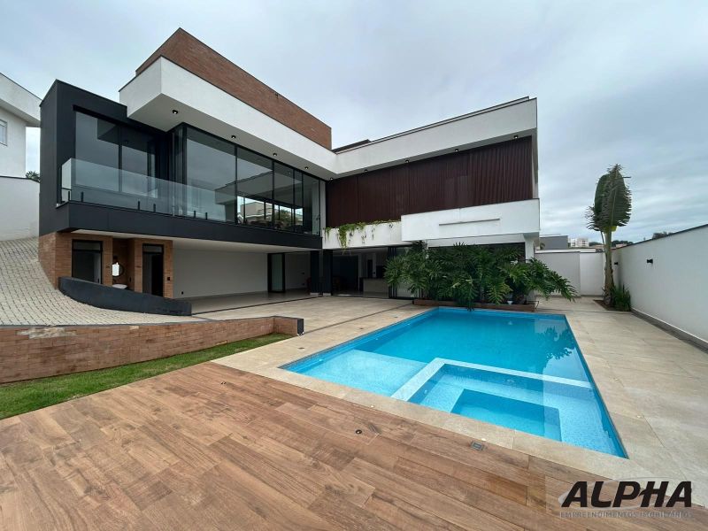 CASA DE CONDOMINIO 4D no bairro JARDIM GUADALAJARA em SOROCABA