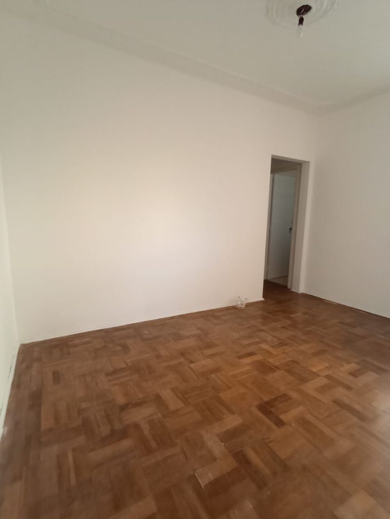 Apto 2 quartos  no bairro FARROUPILHA em PORTO ALEGRE