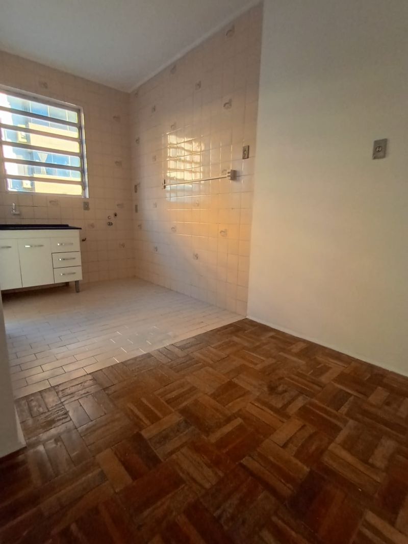Apto 2 quartos  no bairro FARROUPILHA em PORTO ALEGRE