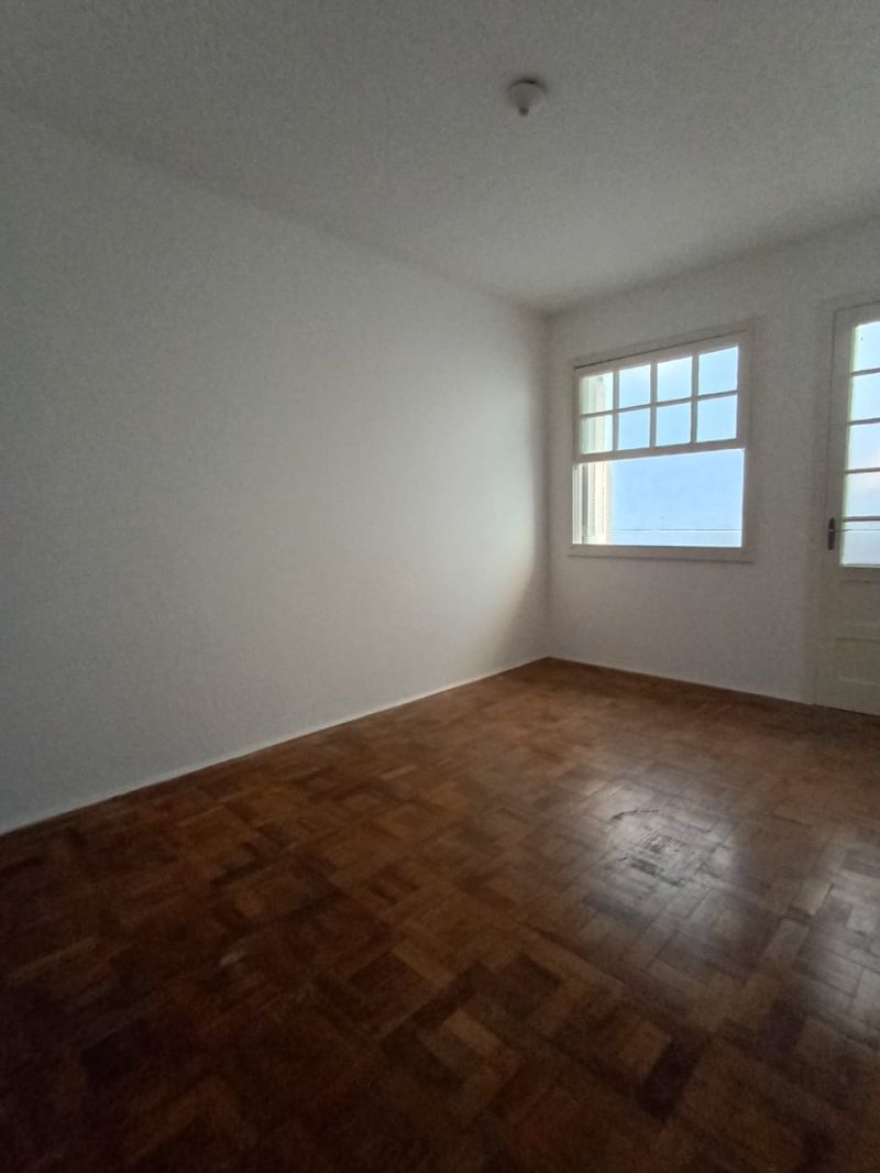 Apto 2 quartos  no bairro FARROUPILHA em PORTO ALEGRE