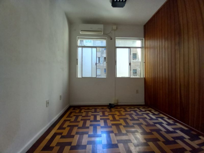 Sala no bairro CENTRO HISTÓRICO em PORTO ALEGRE