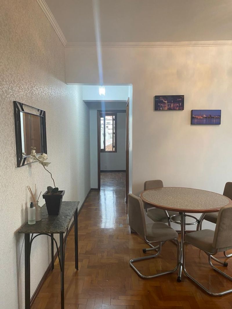 Apto 2 quartos  no bairro FLORESTA em PORTO ALEGRE