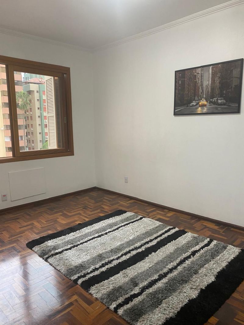 Apto 2 quartos  no bairro FLORESTA em PORTO ALEGRE
