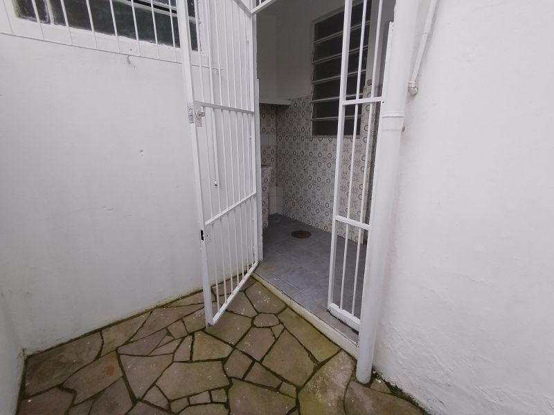 Apto 1 quarto  no bairro SANTO ANTONIO em PORTO ALEGRE