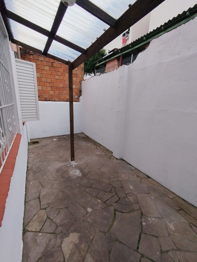 Apto 1 quarto  no bairro SANTO ANTONIO em PORTO ALEGRE