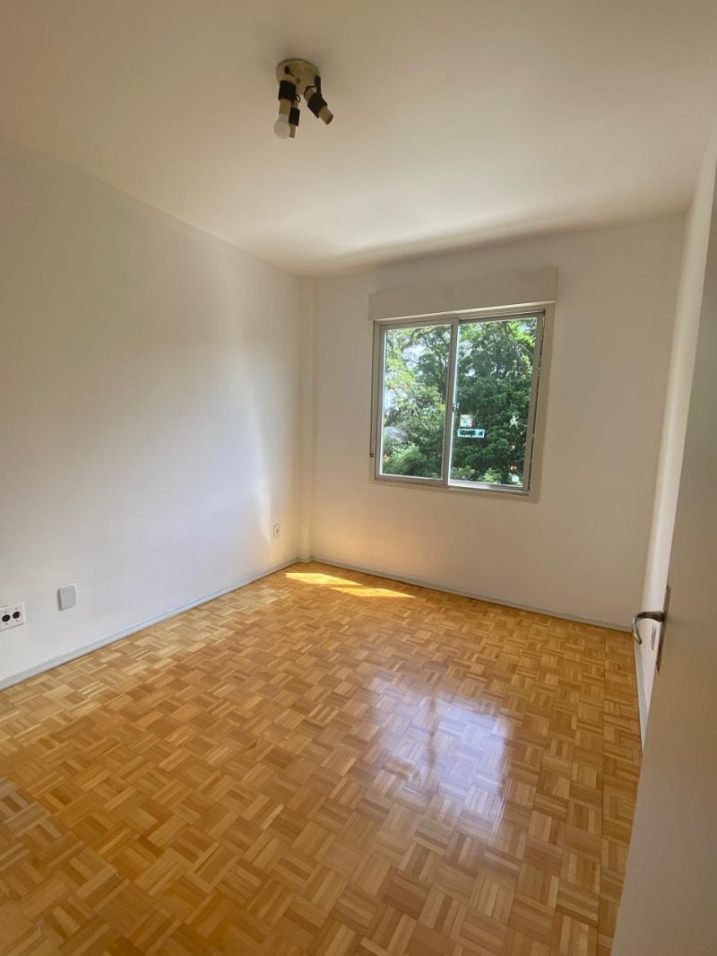 Apto 2 quartos  no bairro CRISTAL em PORTO ALEGRE