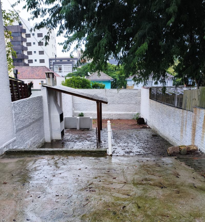 Casa no bairro PETROPOLIS em PORTO ALEGRE