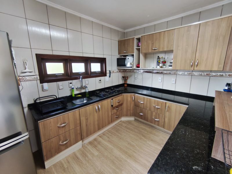 Casa 4 quartos  no bairro SANTA TEREZA em PORTO ALEGRE